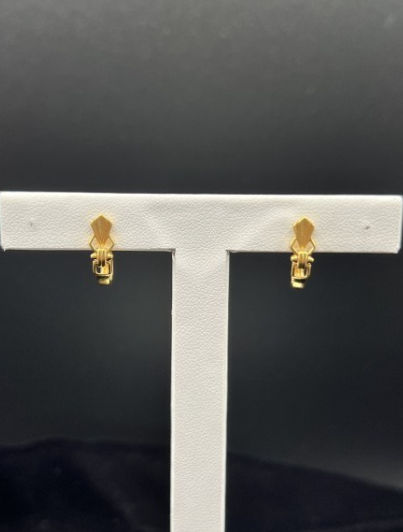 22KT GOLD EARRINGS 2.6 GM