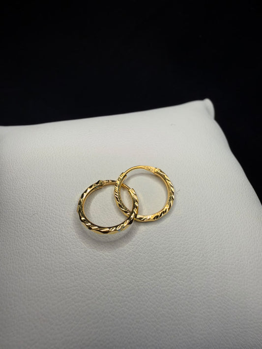 22KT Gold Textured Hoop Earrings 0.7gm
