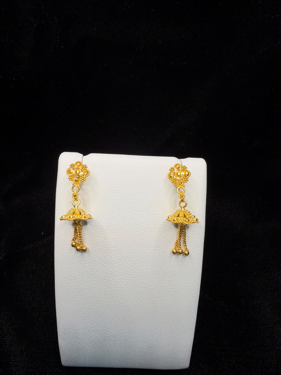 22KT Gold Floral Jhumka Tassel Earrings 4.1gm