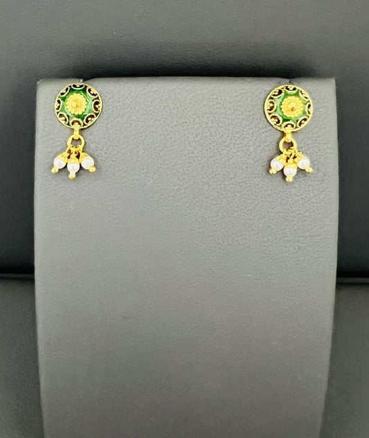 22KT GOLD MENNA KARI EARRINGS 2.90GM