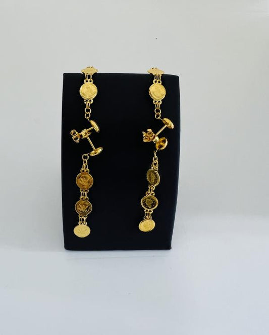 22KT GOLD EARRINGS 3.8GM