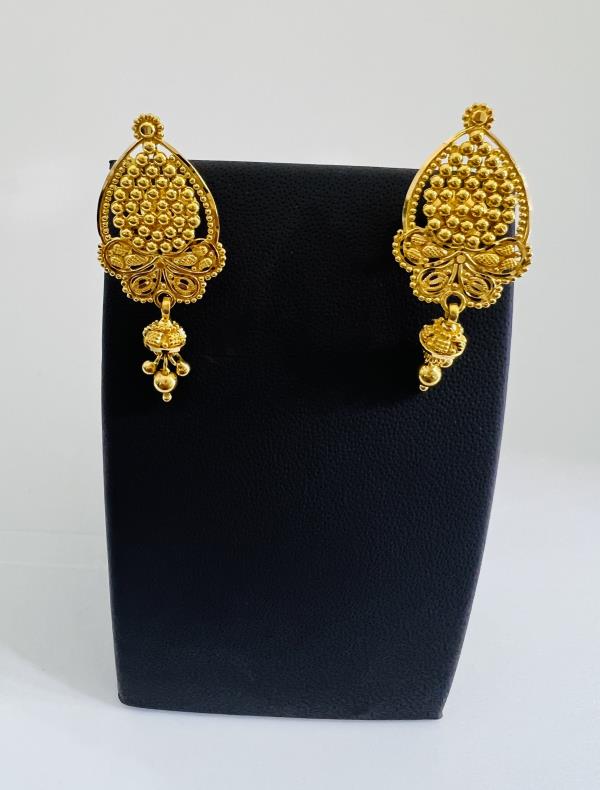 22KT Gold Earrings 5.9GM