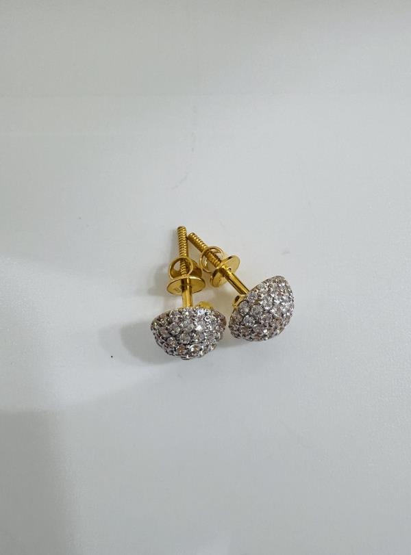 22KT GOLD EARRINGS 2.9GM