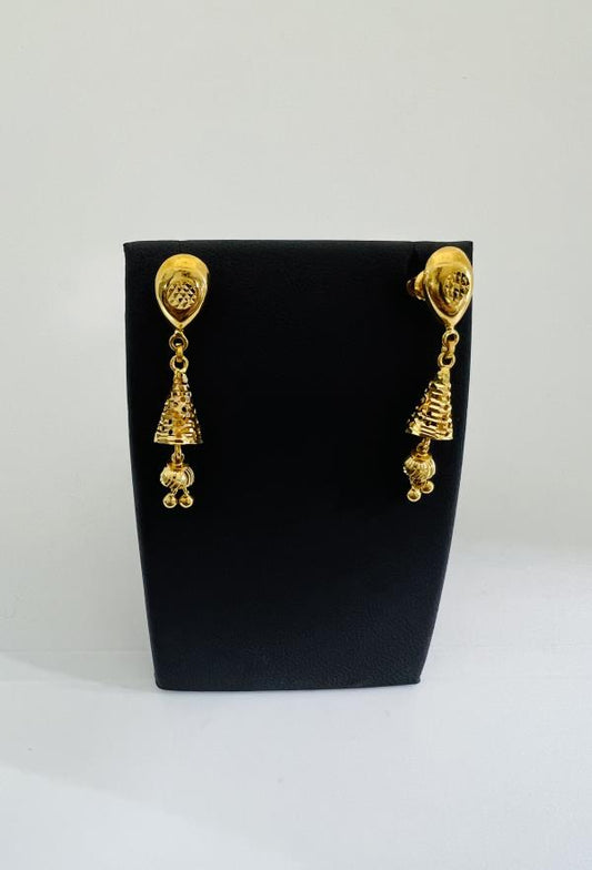 22KT GOLD EARRINGS 4.6GM