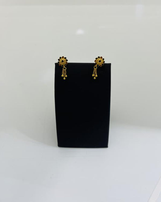 22KT GOLD EARRINGS 2.7GM