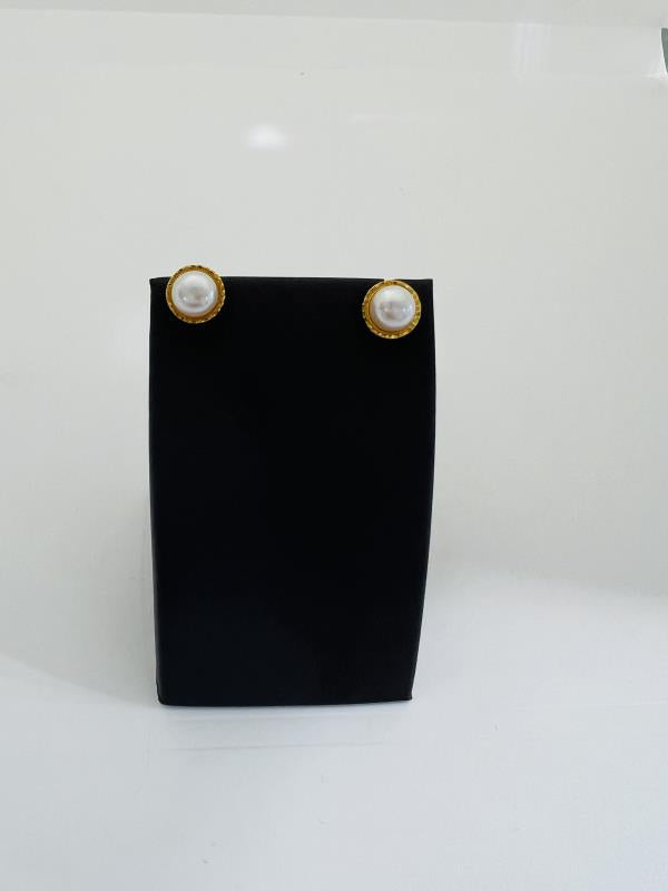 22KT Gold Earrings 4.2GM