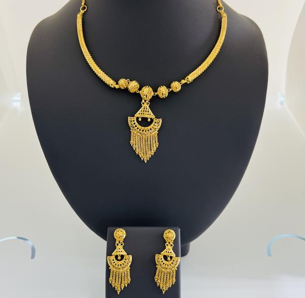 22KT Gold Earrings Only 10 GM