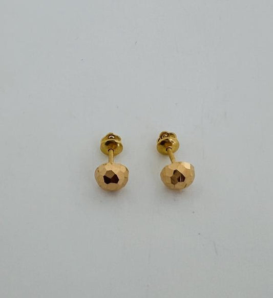 22KT GOLD EARRINGS 1.3GM