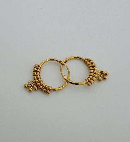 22KT GOLD EARRINGS 2.1GM