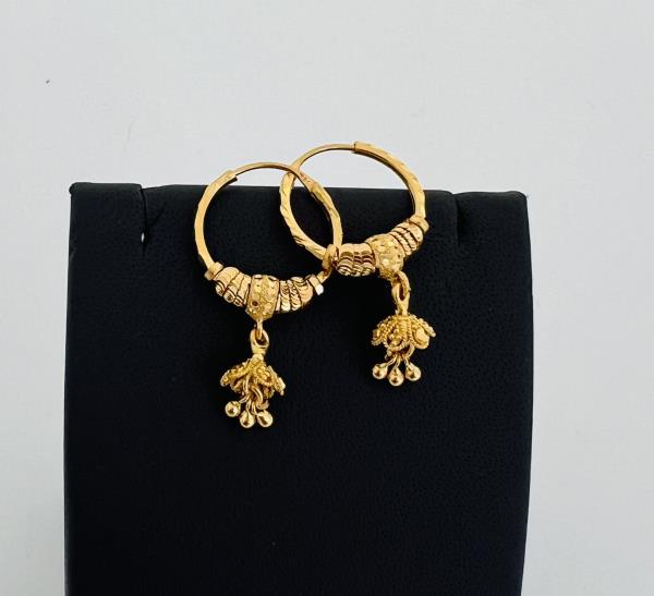 22KT Gold Earrings 3.7GM