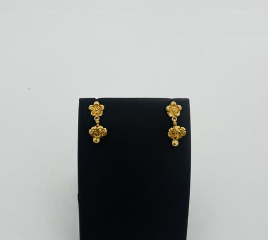 22KT GOLD CZ  EARRINGS 3.1GM