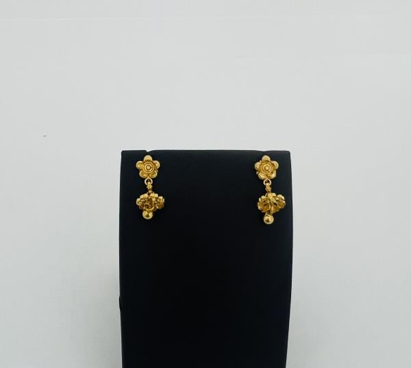 22KT GOLD CZ  EARRINGS 3.1GM