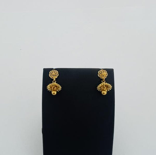 22KT GOLD EARRINGS 3.5GM