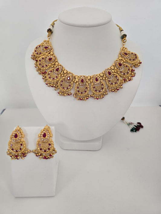 22KT GOLD SET 72.4 GM