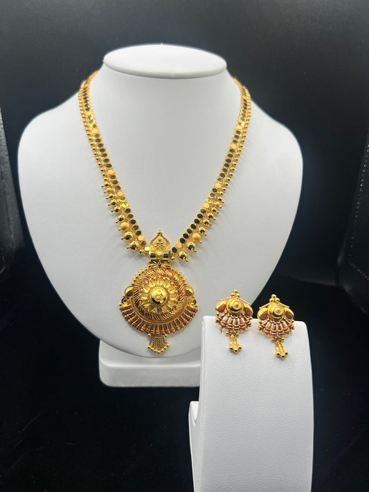 22KT GOLD SET WITH EARRINGS 21.1GM