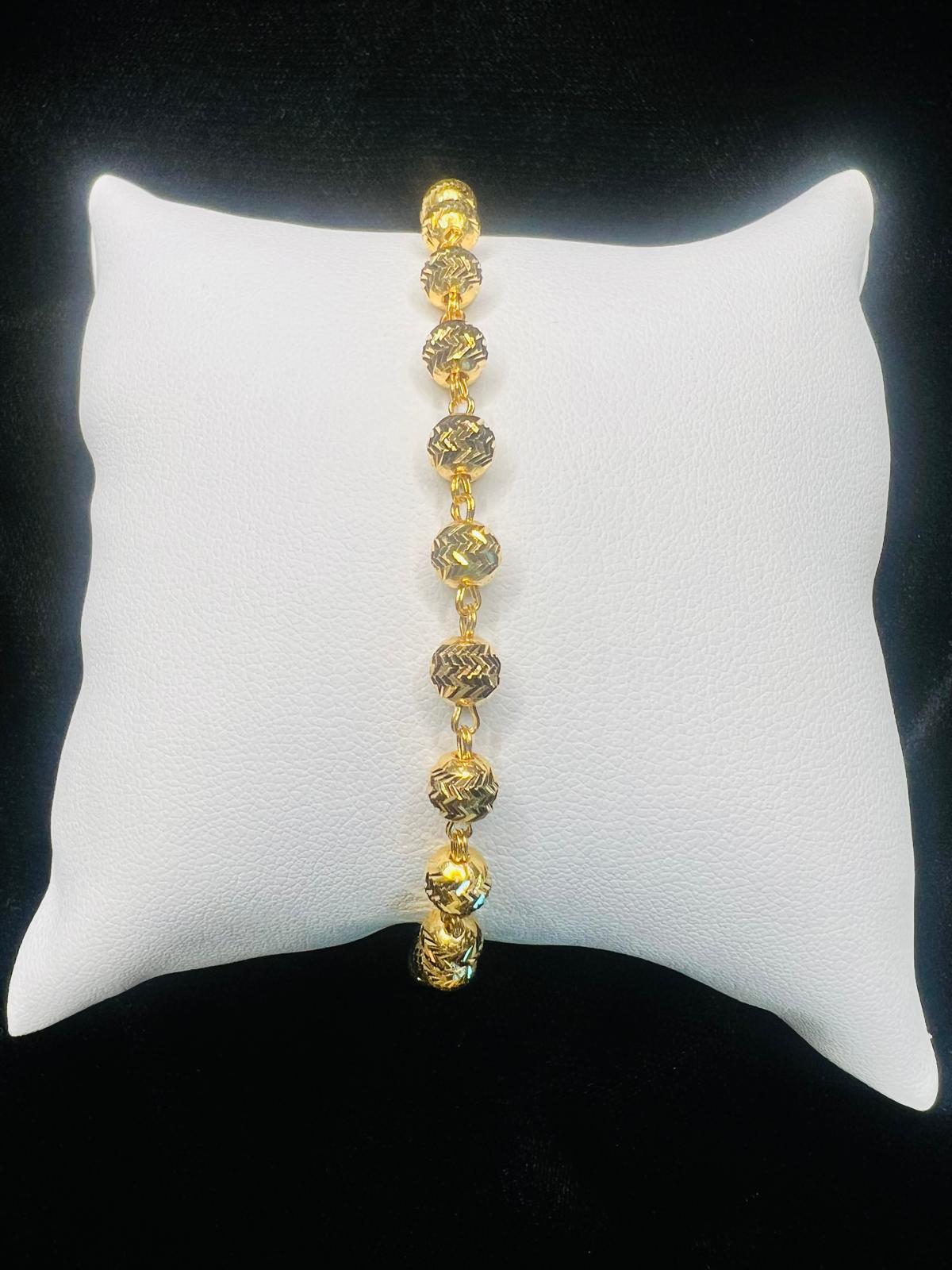 22KT Gold Chevron Textured Beaded Bracelet 7.3gm
