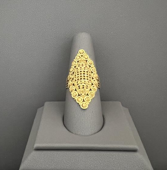 22KT GOLD LADIES RING 5.8GM