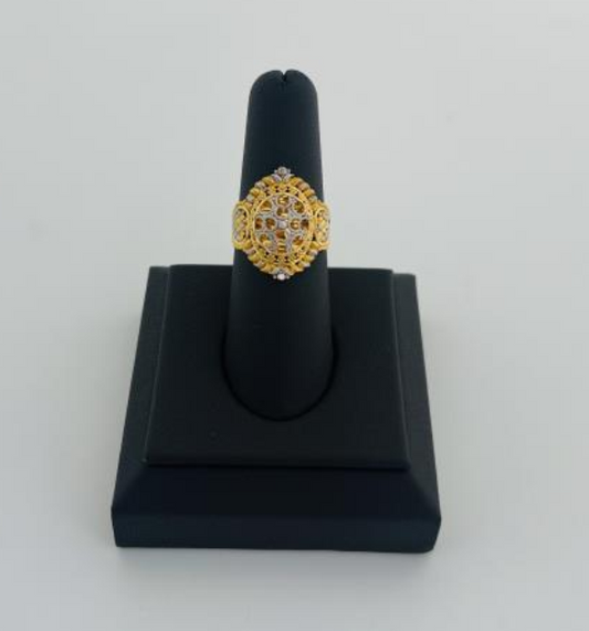 22KT GOLD LADIES RING 4.2GM