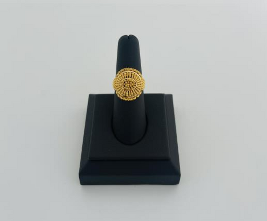 22KT GOLD LADIES RING 4.2GM