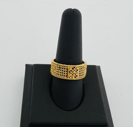 22KT GOLD RING 5.7GM