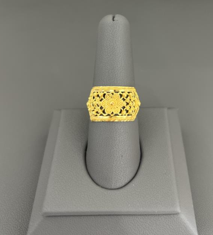 22KT GOLD RING 4.7 GM