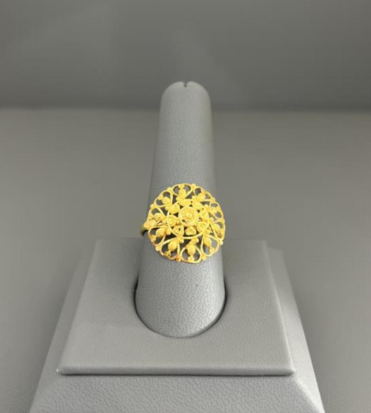 22KT GOLD RING 3.9 GM