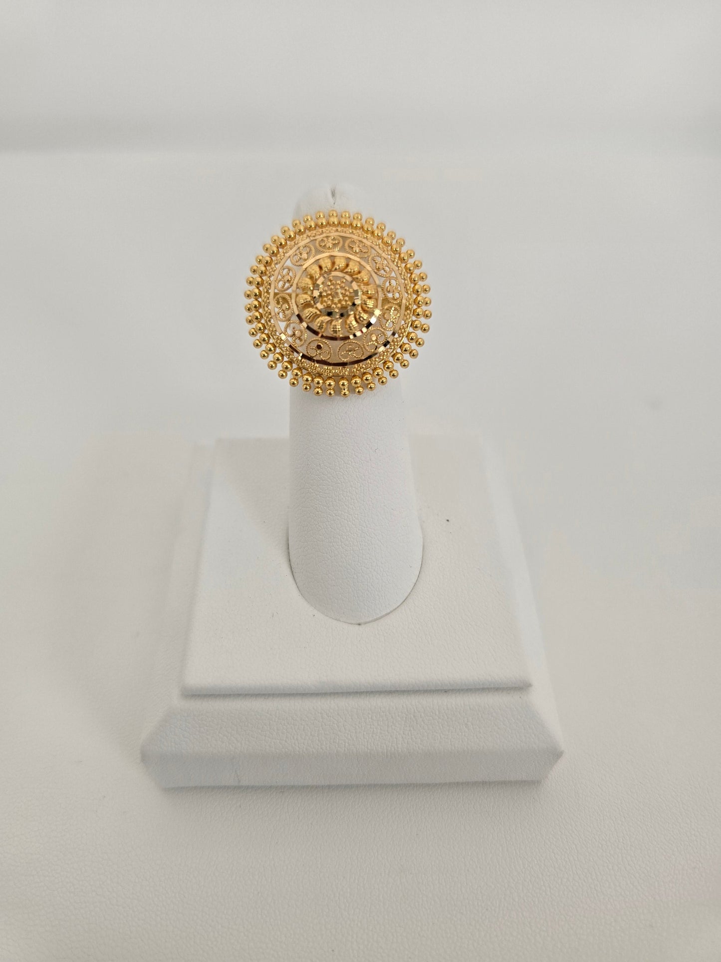 22KT GOLD RING  7.1 GM