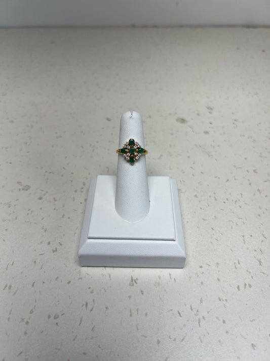 22K GOLD LADIES RING 3.9 GM