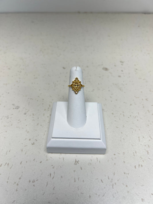 22K GOLD LADIES RING 2.6 GM