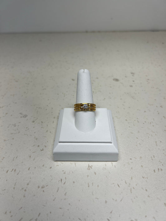 22K GOLD LADIES RING 3.8 GM