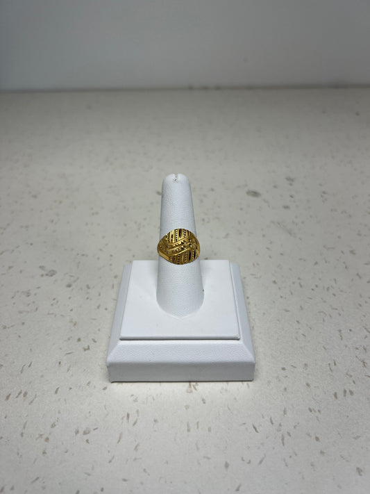 22K GOLD LADIES RING 3.9 GM