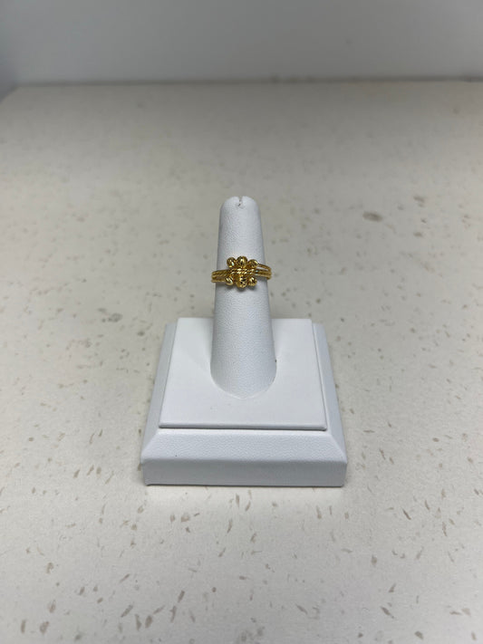 22K GOLD LADIES RING 2.9 GM