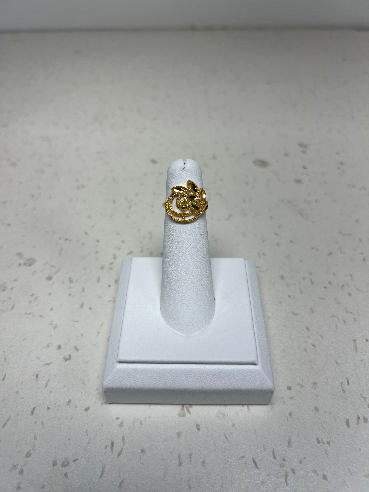 22KT GOLD LADIES RING 3.0GM