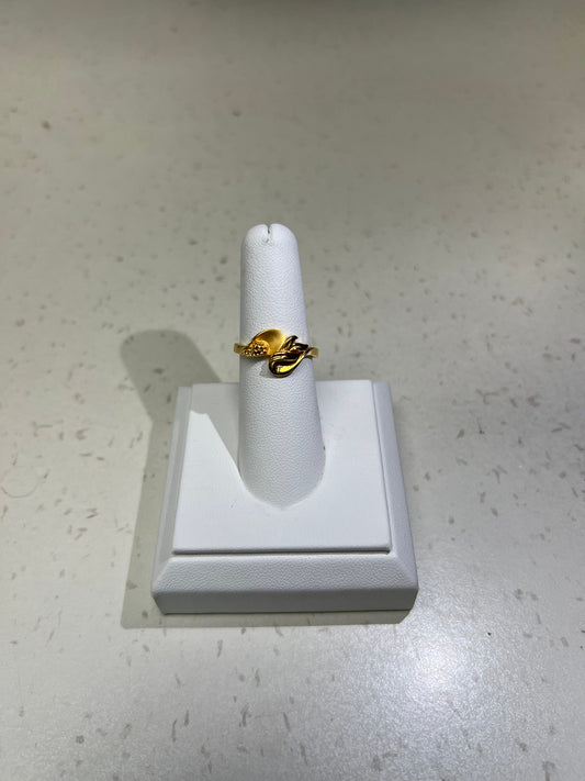 22K LADIES RING GOLD 3.6G