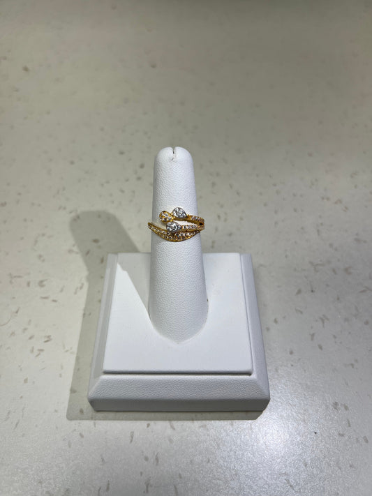 22K GOLD LADIES RING WITH CZ 3.5G