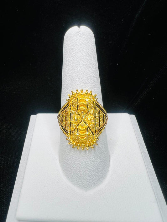 22KT Gold Filigree Statement Ring 4.5gm