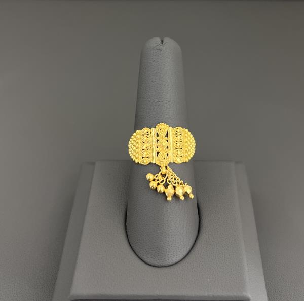 22KT GOLD LADIES RING 4GM