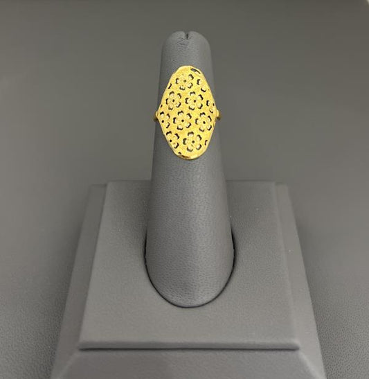 22KT Gold Ladies Ring 2.2GM