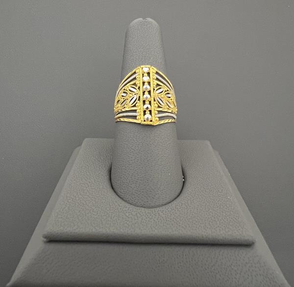 22KT Gold Ladies Ring 5.2GM
