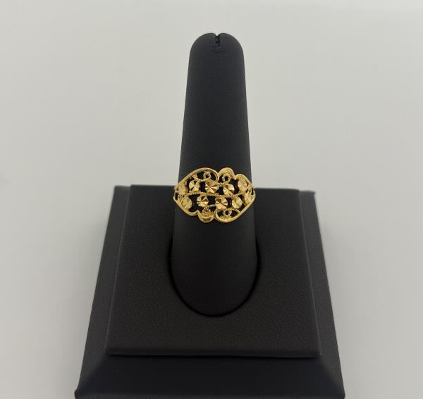 22KT GOLD LADIES RING 3.1GM