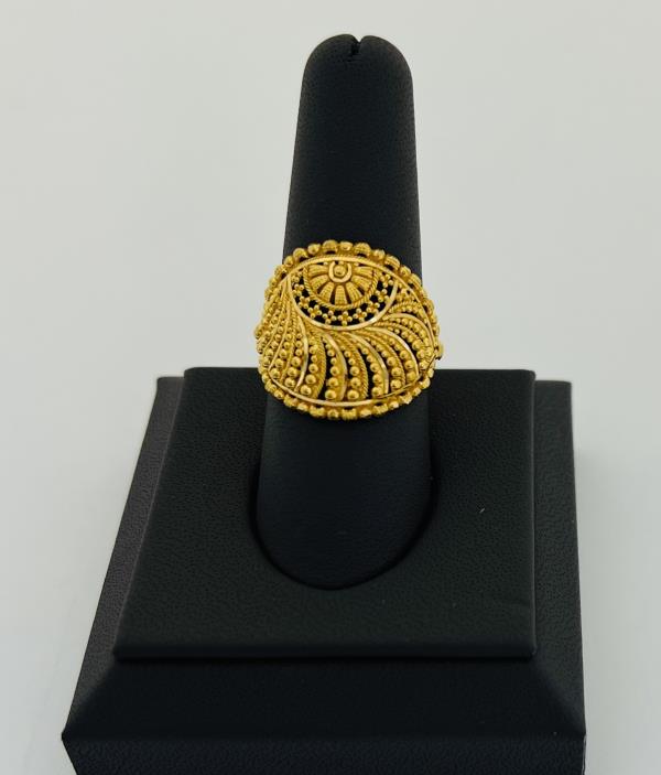 22KT GOLD RING 5GM