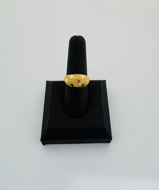 22KT GOLD RING 4.5GM