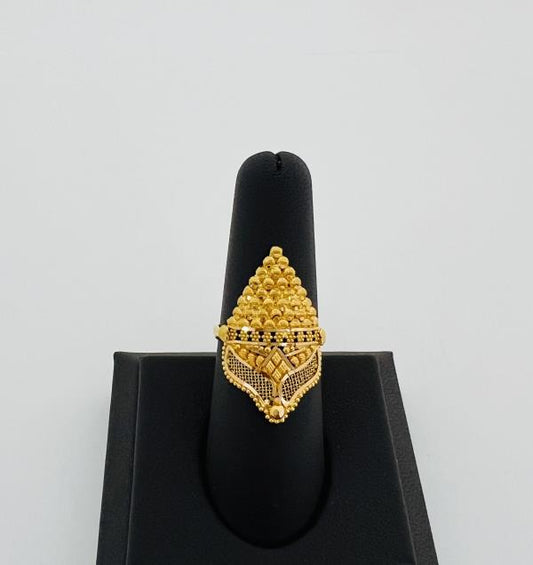 22KT GOLD RING 4.4GM