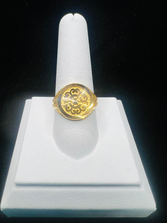 22KT Gold Men’s Geometric Medallion Ring 3.9gm