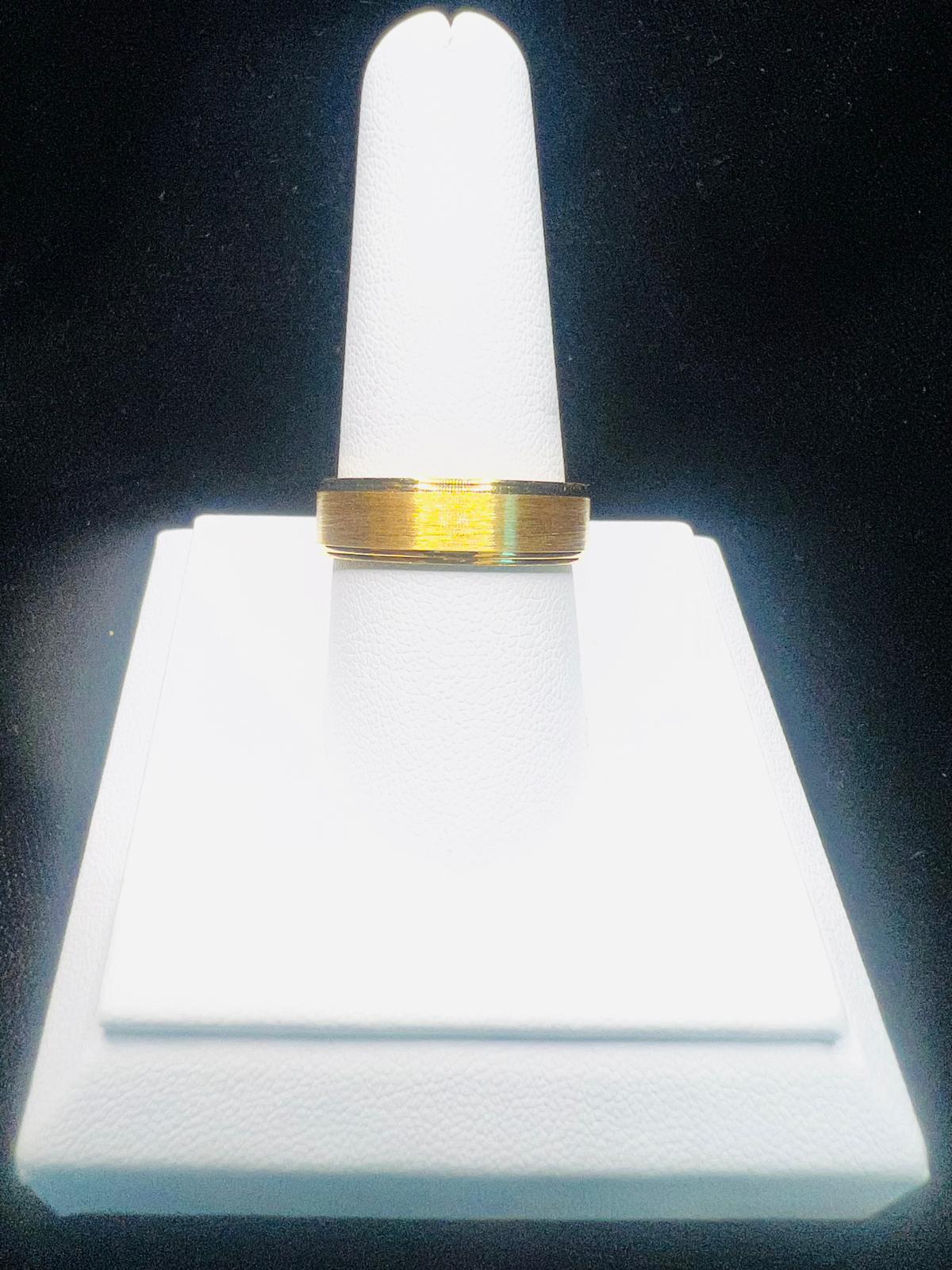 22KT Gold Men’s Brushed Finish Band Ring 9.8gm