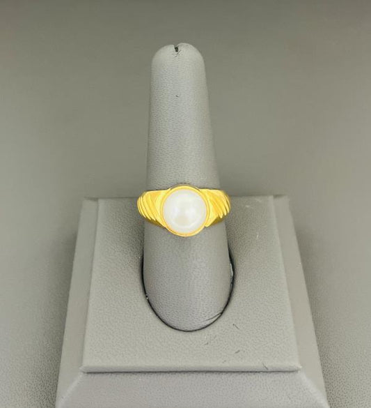 22KT GOLD MEN'S PEARL RING 9.3GM, 5.60CT