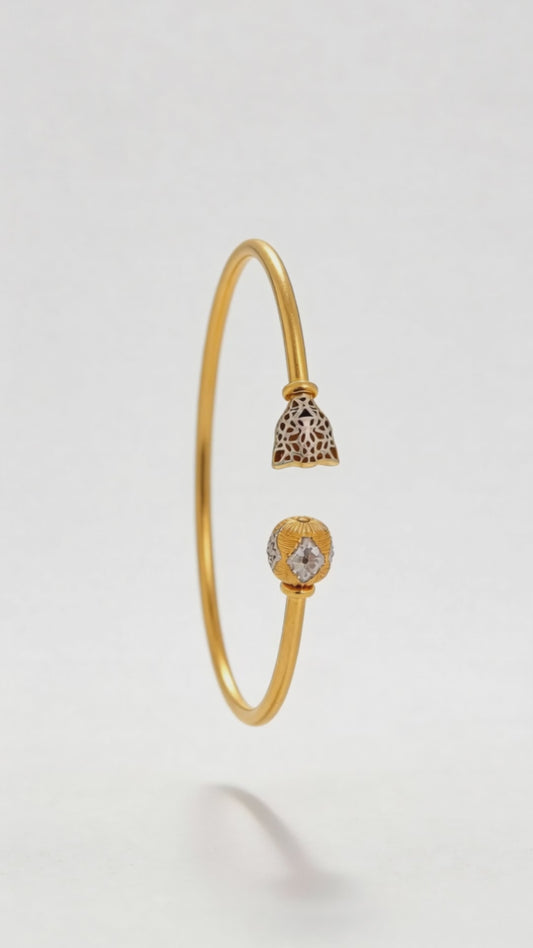 22KT Gold Bangle  8.9 GM