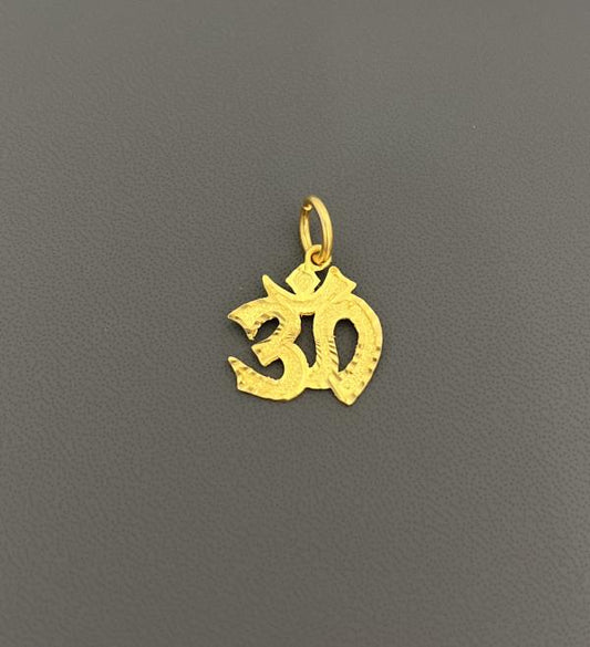 22KT GOLD OM CHARM 2.3GM