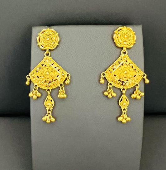 22KT GOLD DANGLE EARRINGS 9.2 GM