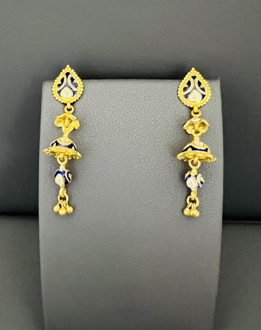 22KT GOLD DANGLE EARRINNGS 8.2GM